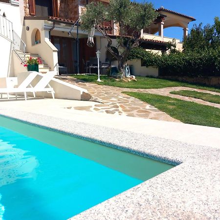 Appartamento Lu Fraili San Teodoro  Exterior foto